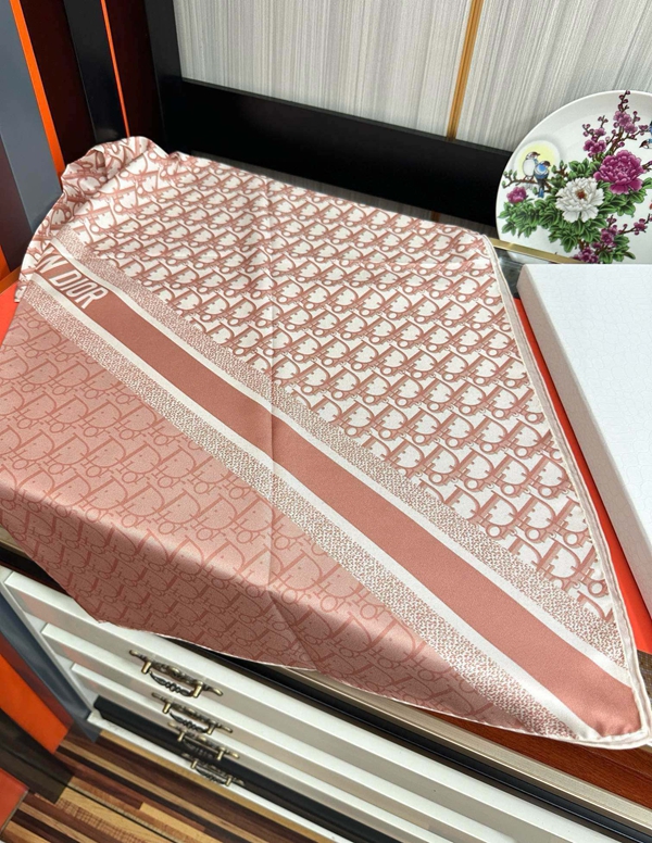 ブランドマフラー細部ディテール